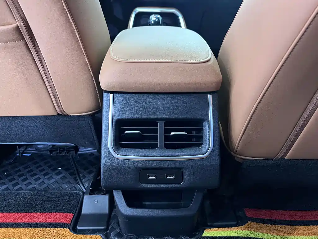 Haval H6 2023 — фото 12