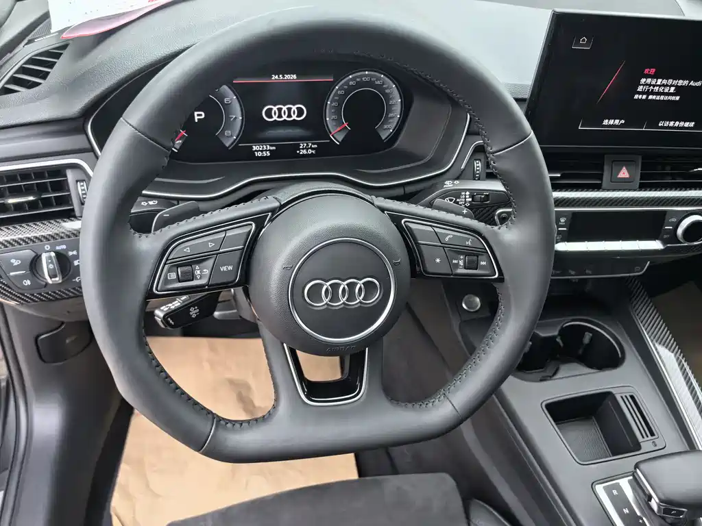 Audi A4L 2021 — фото 13