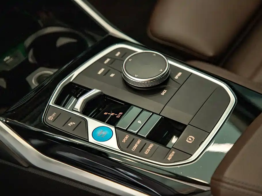 BMW i3 2022 — фото 16