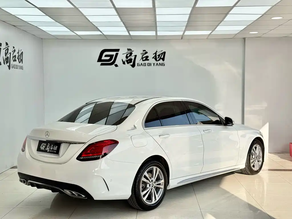Mercedes-Benz C-Class 2020 — фото 27
