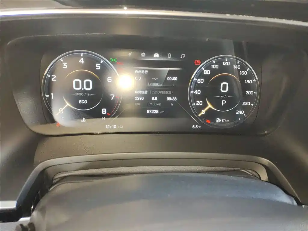 GAC Motor Trumpchi M8 2021 — фото 12
