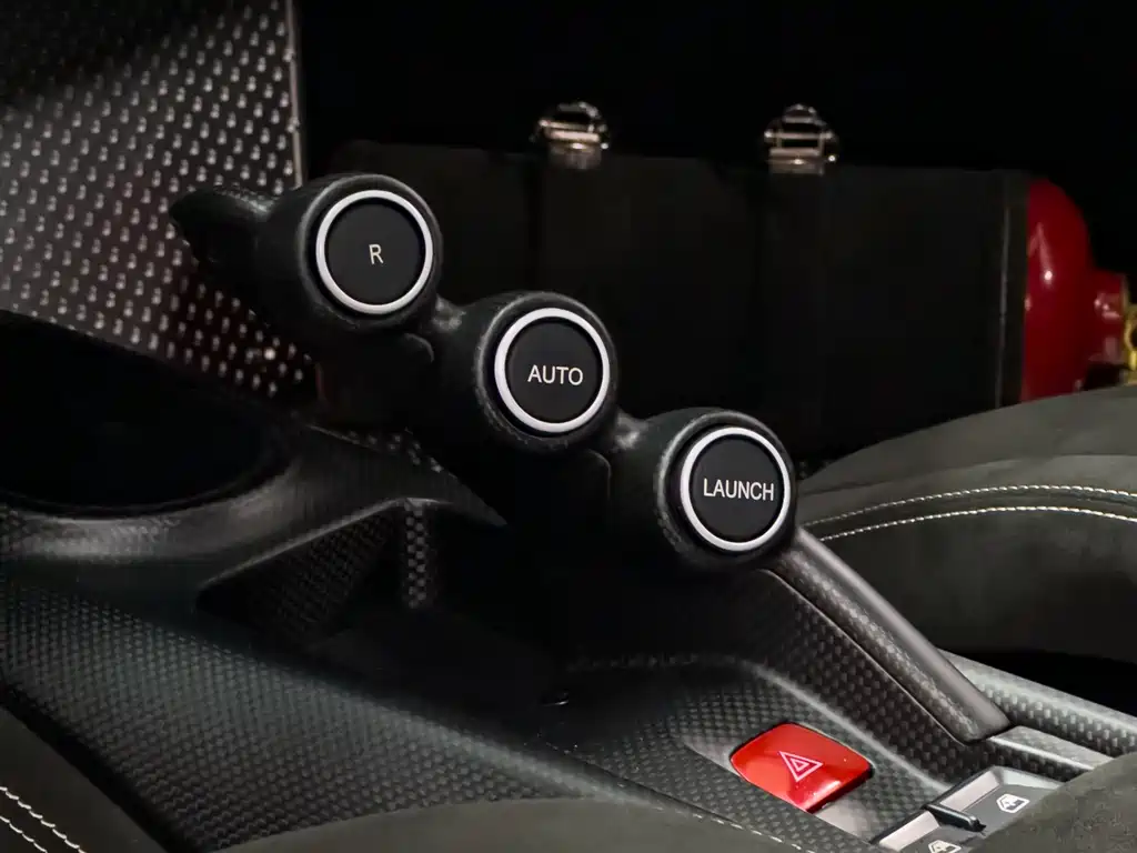 Ferrari 488 2016 — фото 14