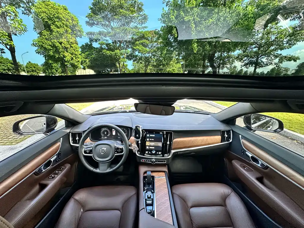 Volvo S90 2021 — фото 16