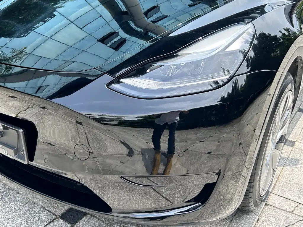 Tesla Model Y 2022 — фото 15