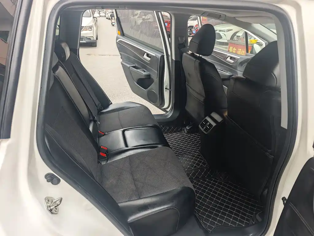 Honda Jade 2015 — фото 10