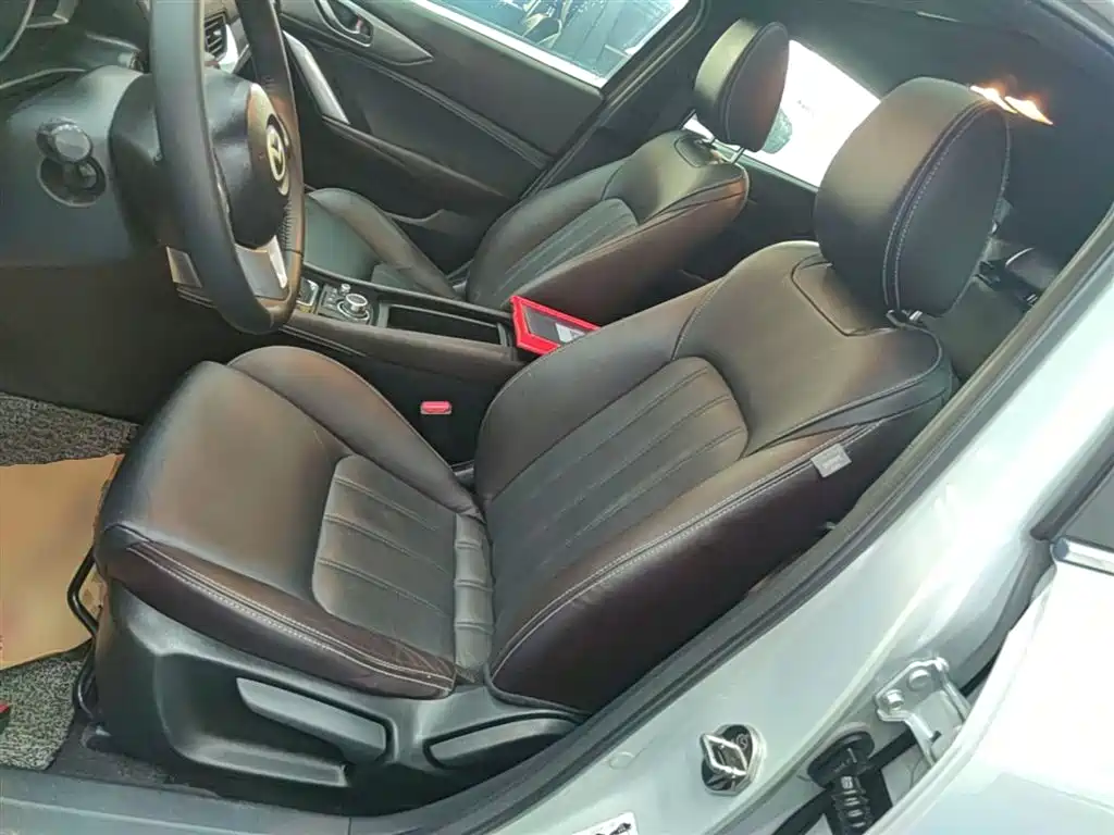 Mazda CX-4 2016 — фото 15