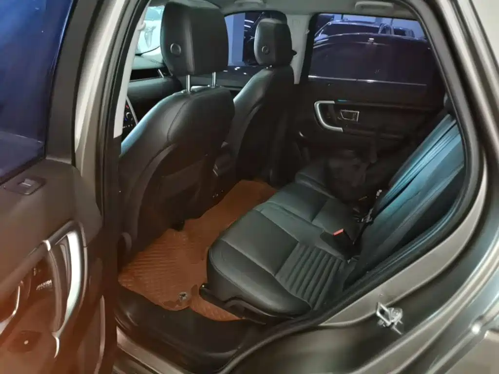 Land Rover Discovery Sport 2015 — фото 17