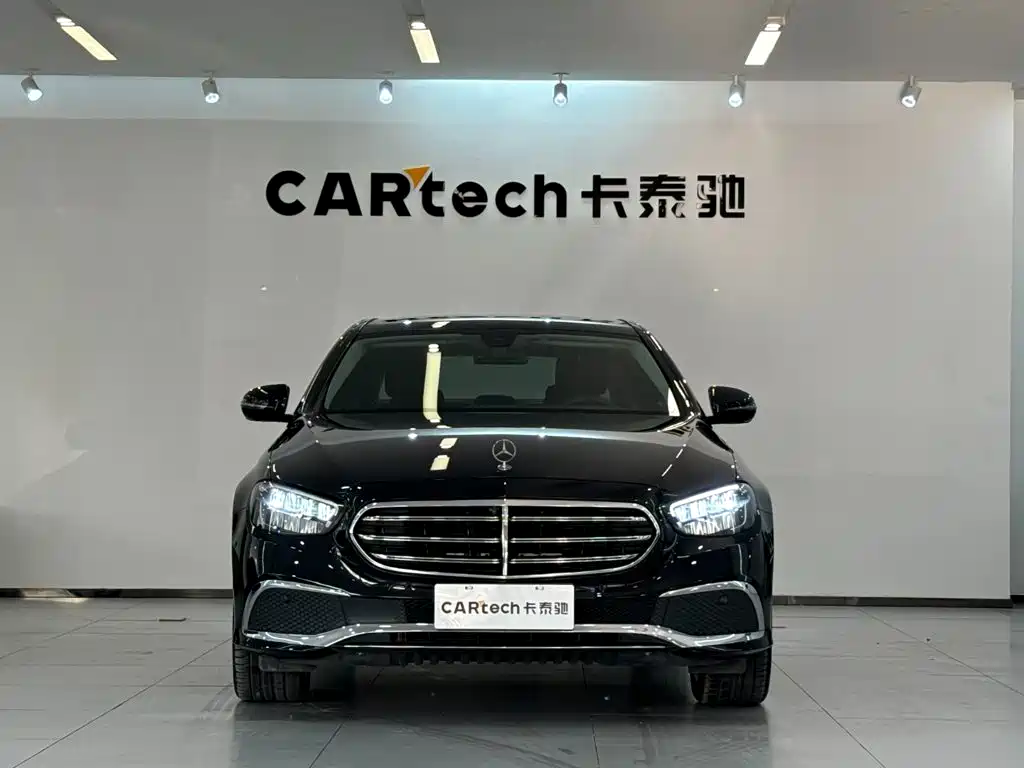 Mercedes-Benz E-Class 2022 — фото 4