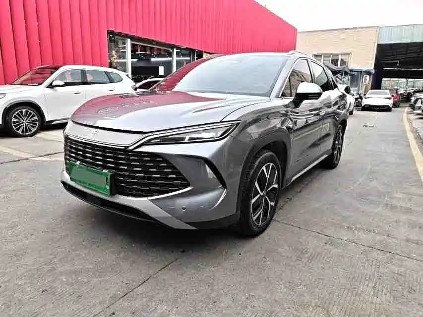 BYD Song L DM-i 2025 — фото 1