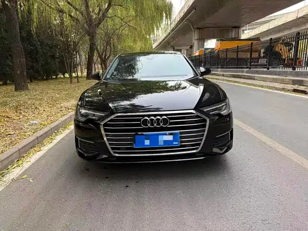 Audi A6L 2020