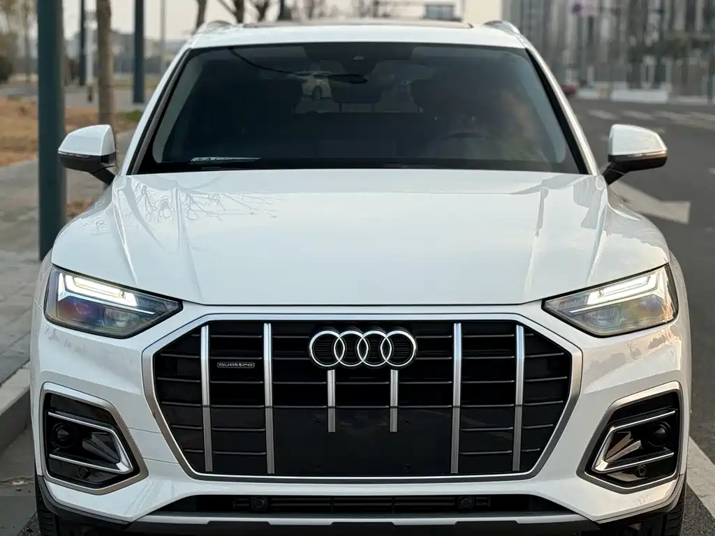 Audi Q5L 2024 — фото 3