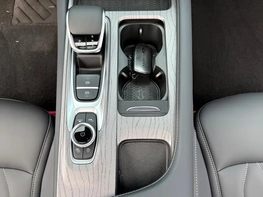 Chery Arrizo 8 2025 — фото 12