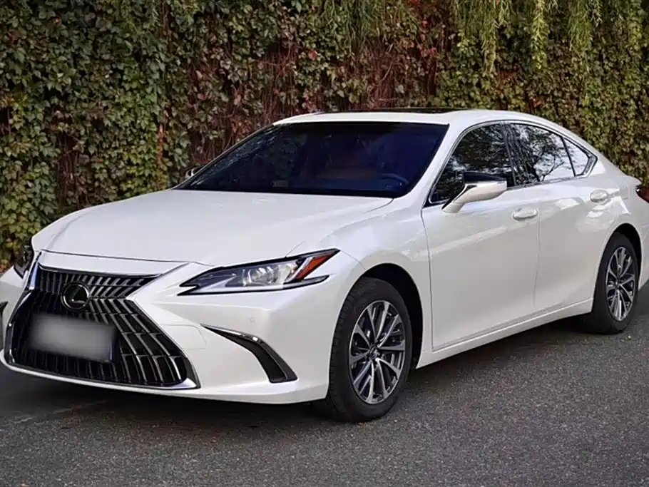 Lexus ES 2024 — фото 2