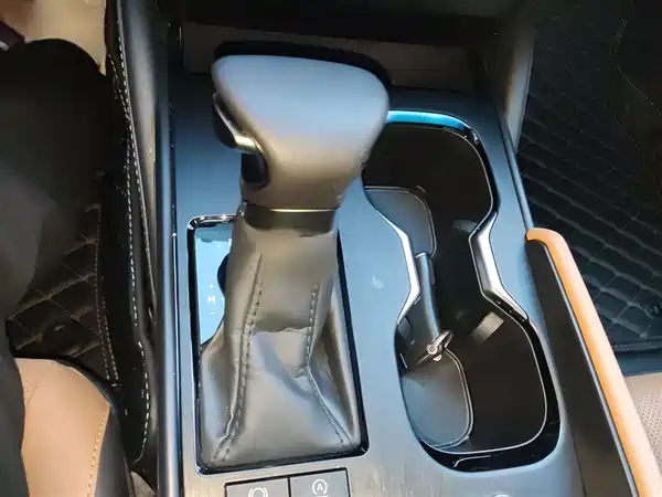 Lexus ES 2023