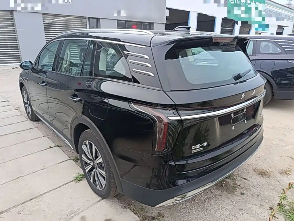 Hongqi HS7 PHEV 2026