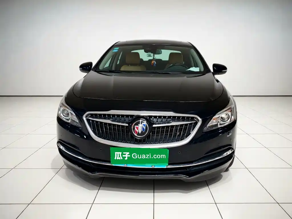 Buick LaCrosse 2017 — фото 24