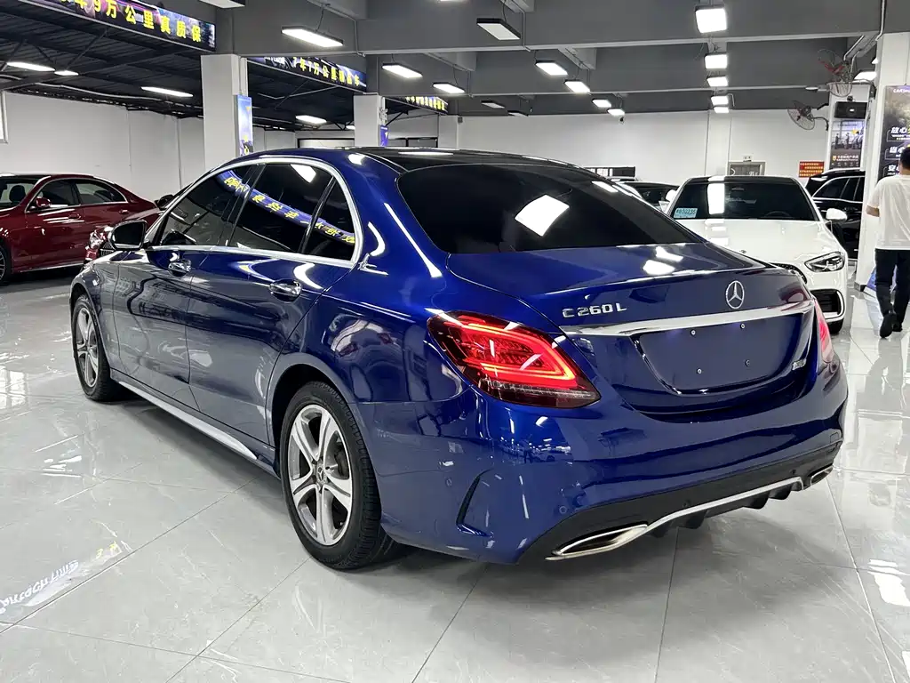 Mercedes-Benz C-Class 2019 — фото 5