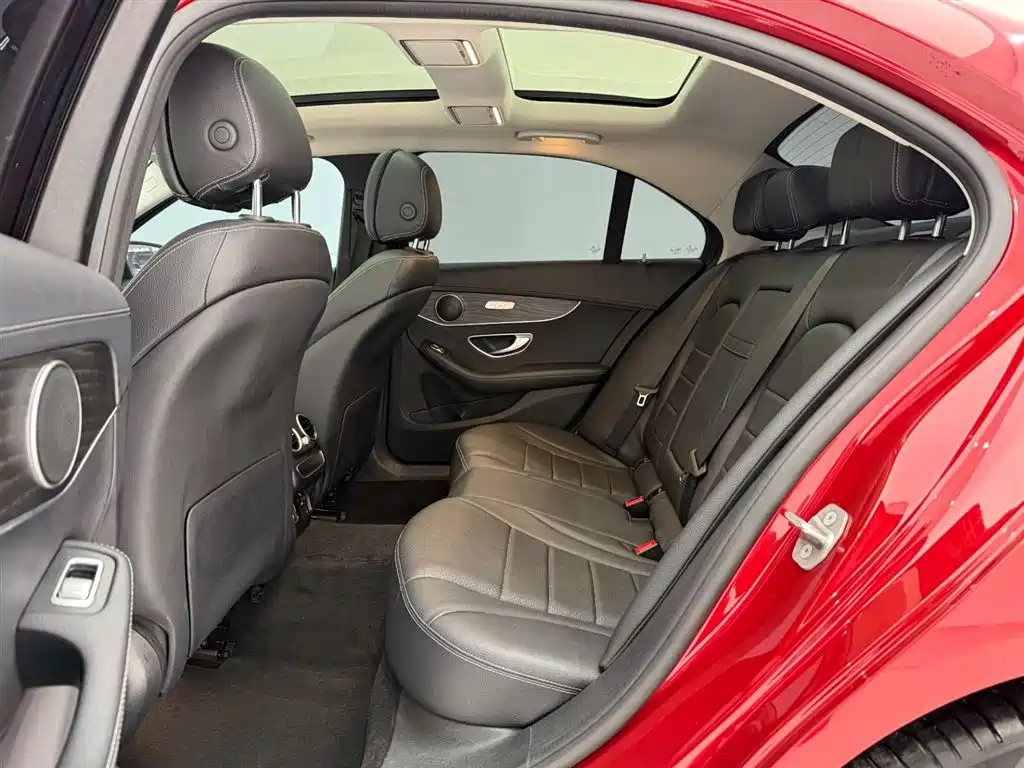 Mercedes-Benz C-Class 2021 — фото 17