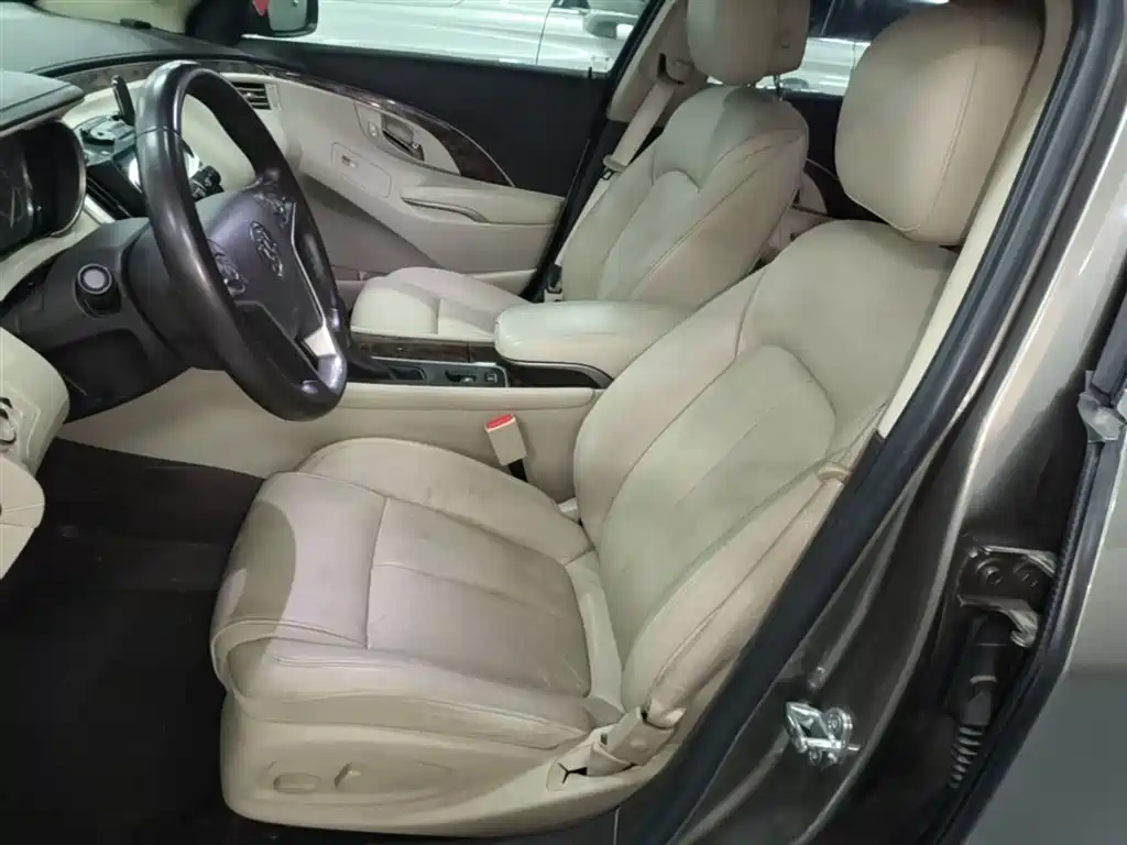Buick LaCrosse 2016 — фото 15