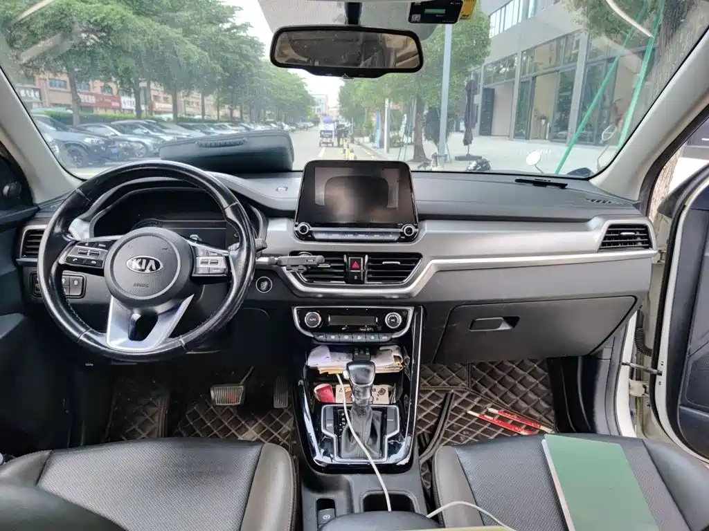Kia Sportage 2018 — фото 13
