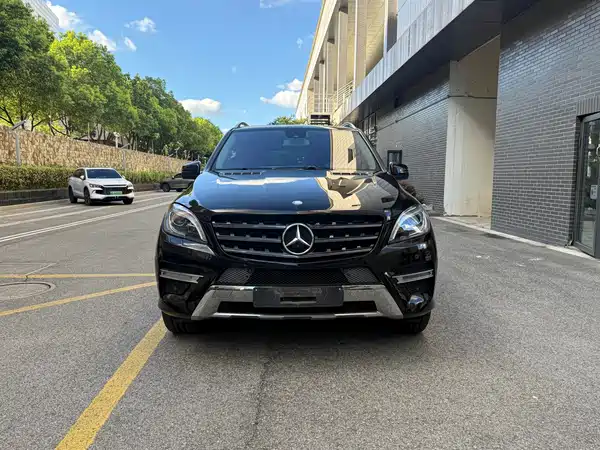 Mercedes-Benz M-Class 2015