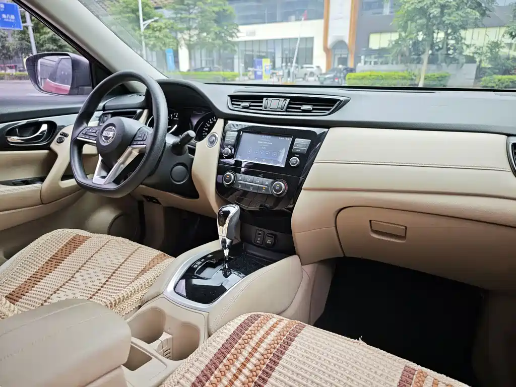 Nissan X-Trail 2018 — фото 10