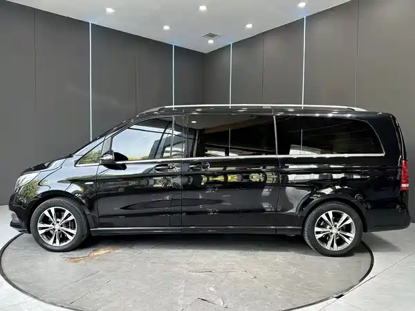Mercedes-Benz V-Class 2017
