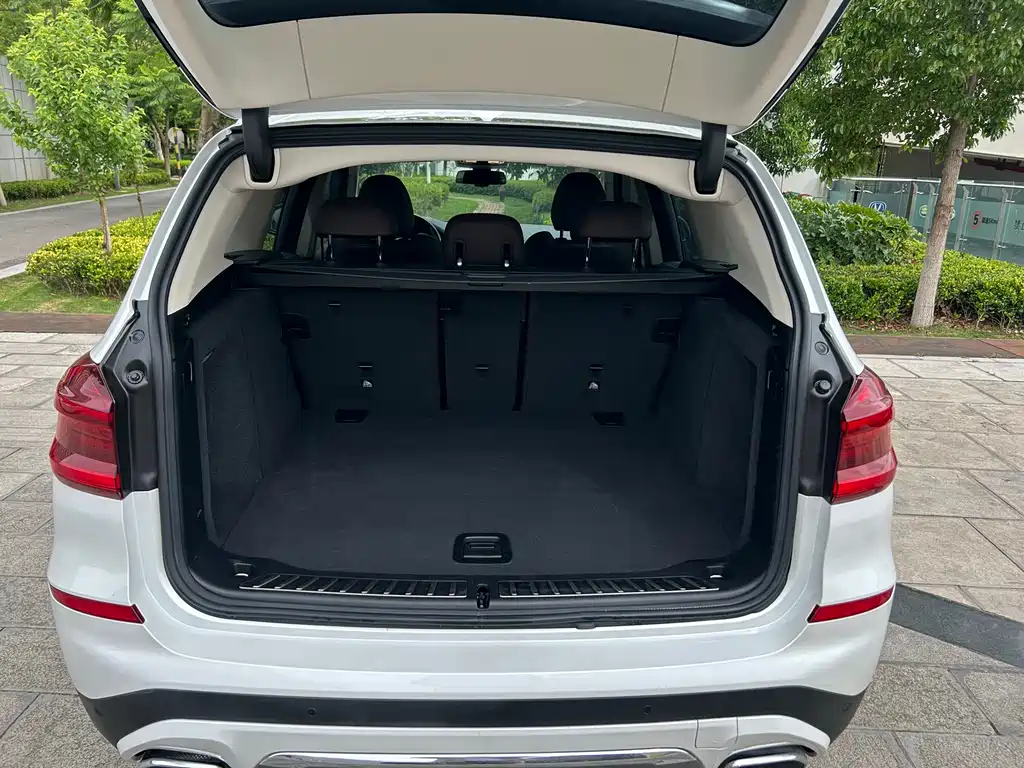 BMW X3 2018 — фото 17