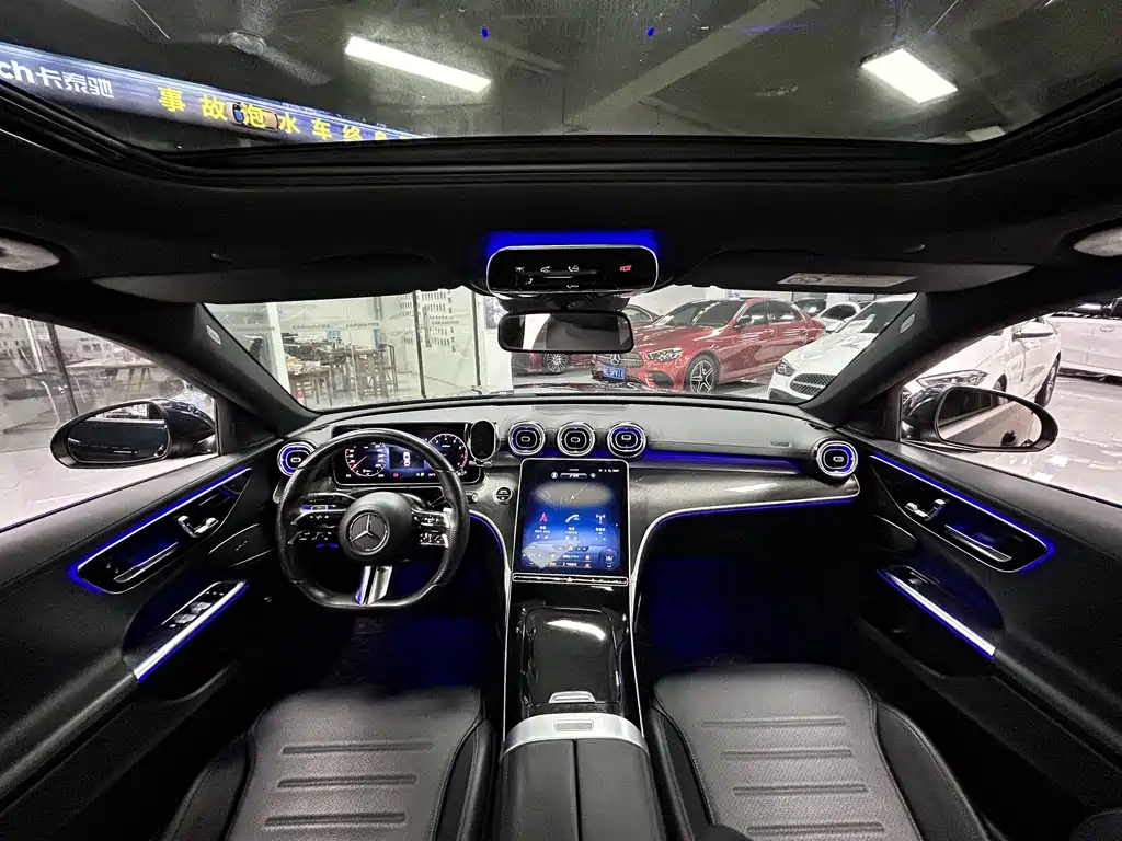 Mercedes-Benz C-Class 2022 — фото 16
