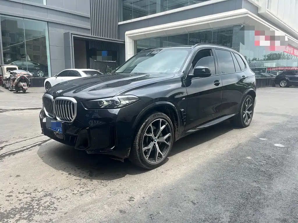 BMW X5 2023 — фото 1