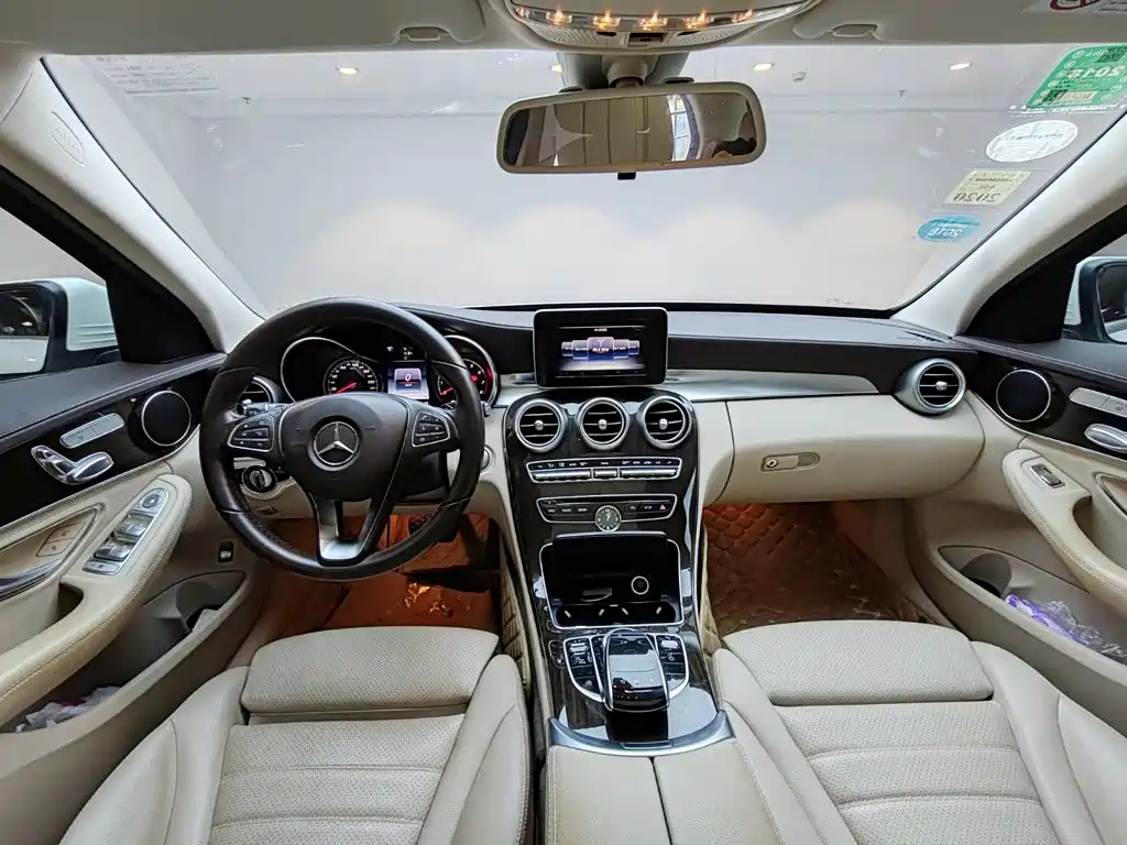 Mercedes-Benz C-Class 2016 — фото 9