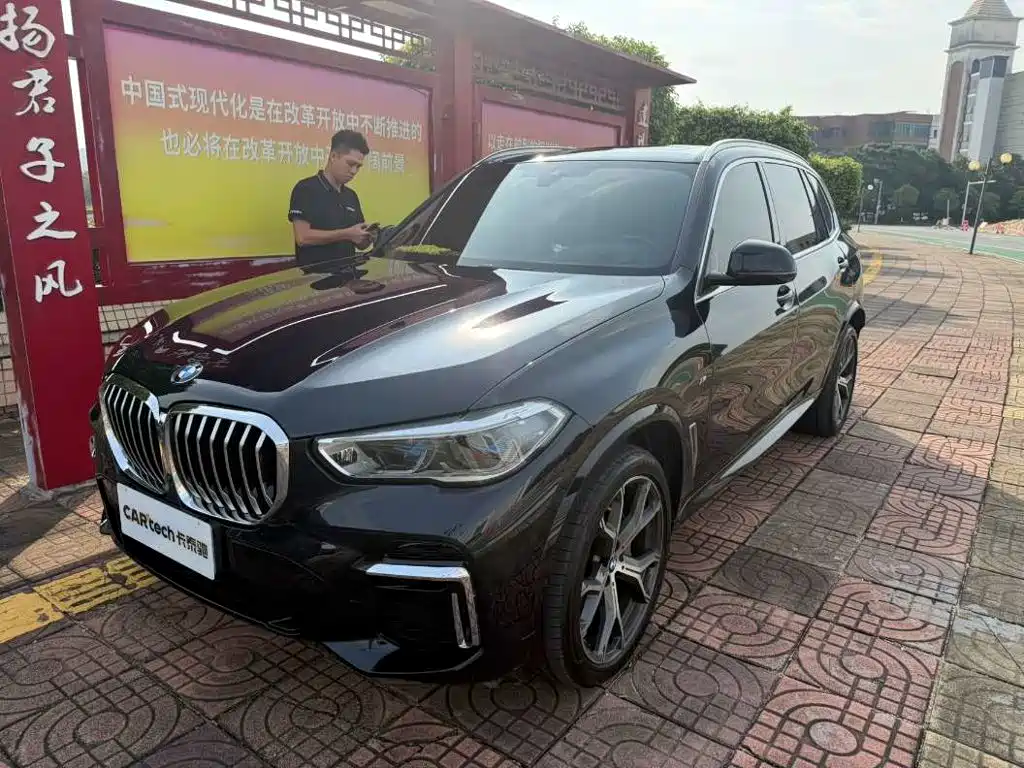 BMW X5 2023 — фото 1