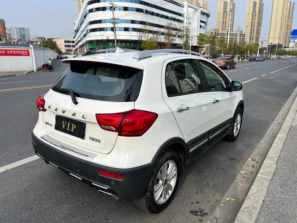 Haval H1 2016 — фото 15