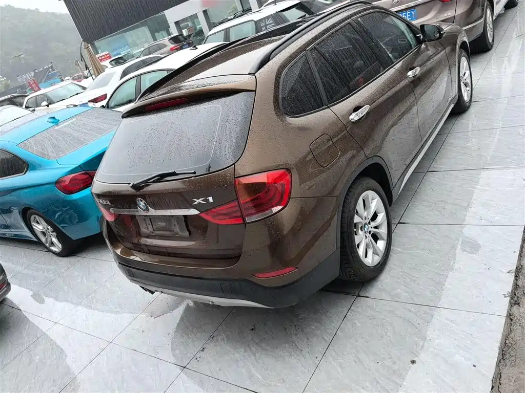 BMW X1 2014 — фото 6