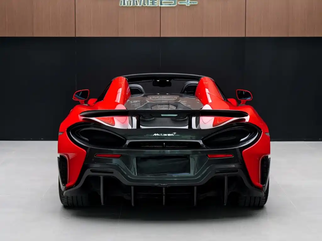 McLaren 600LT 2020 — фото 10