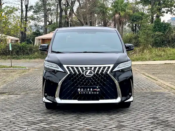 Toyota Alphard 2018