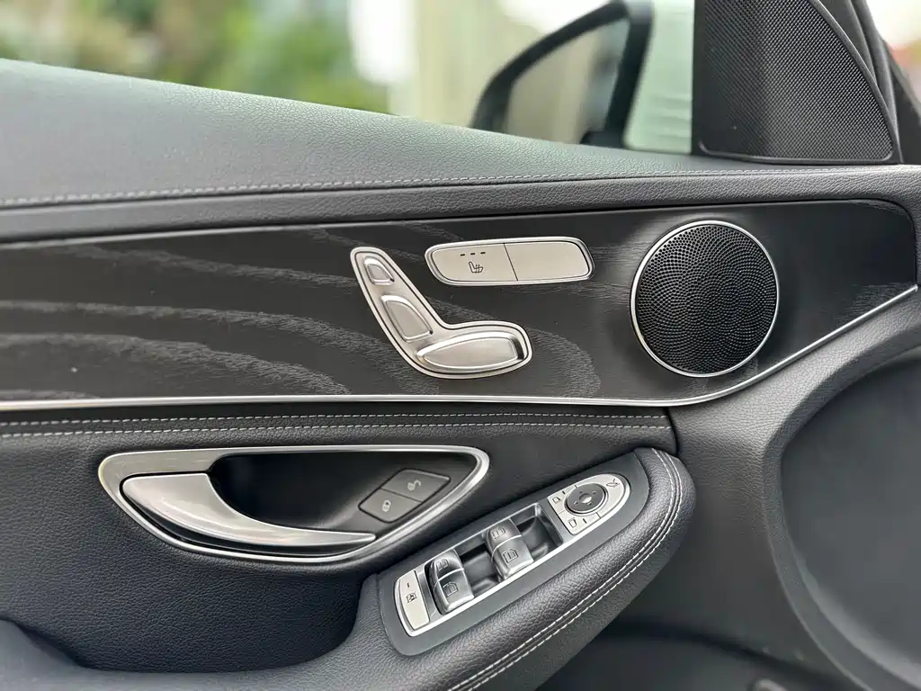 Mercedes-Benz C-Class 2018 — фото 25