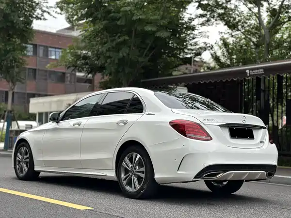 Mercedes-Benz C-Class 2018