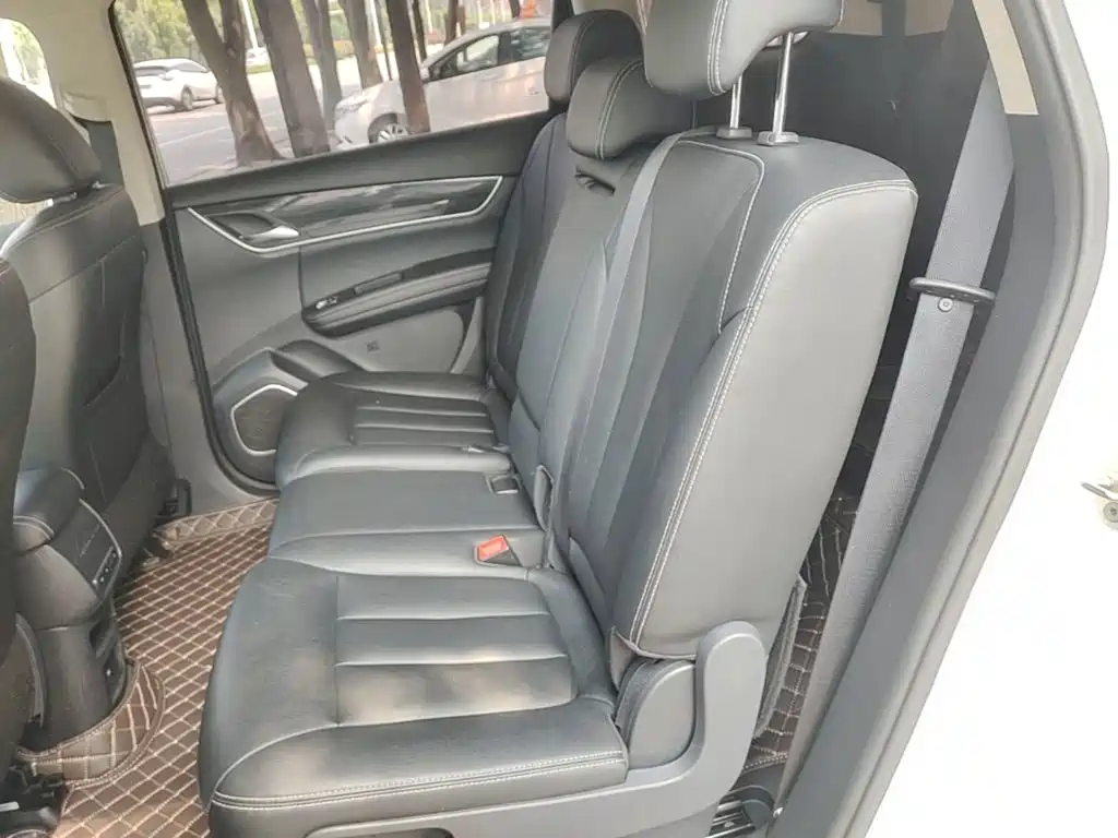 BYD Song MAX 2018 — фото 17