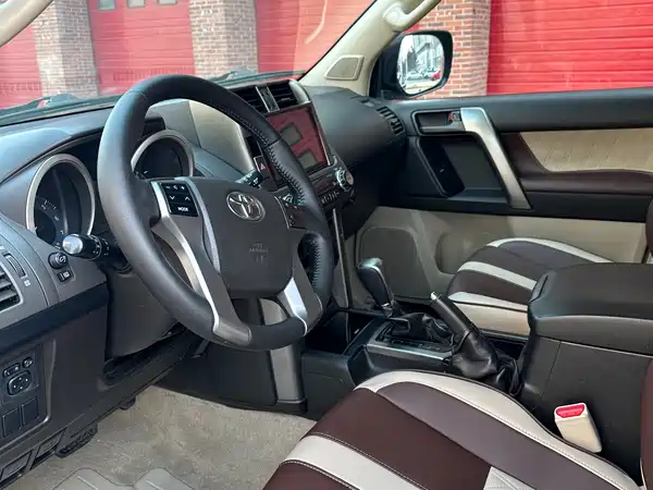 Toyota Prado 2010