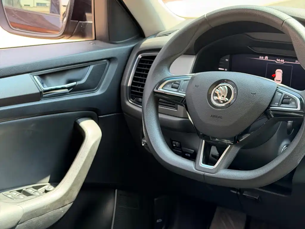 Skoda Kodiaq 2020 — фото 16