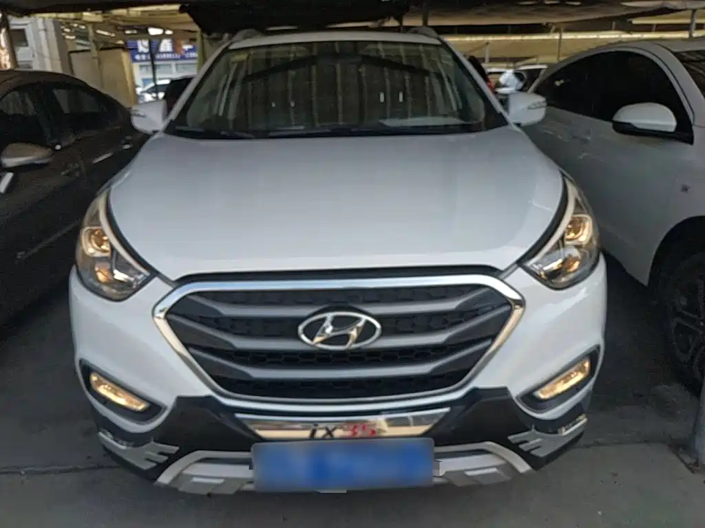 Hyundai ix35 2015 — фото 3