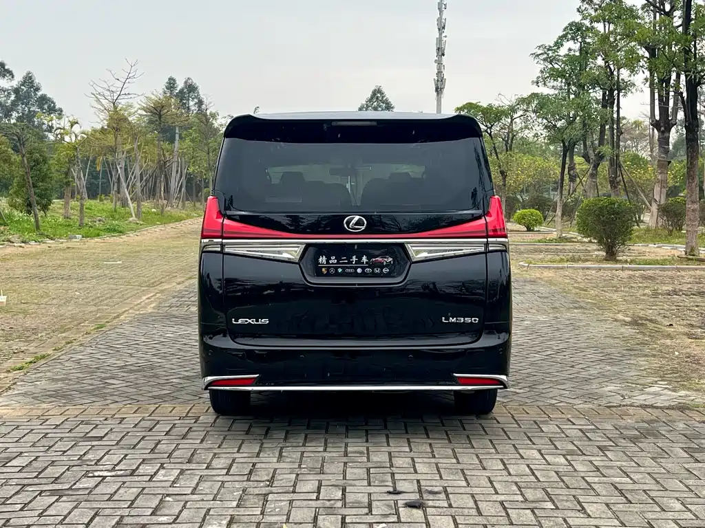 Toyota Alphard 2018 — фото 22