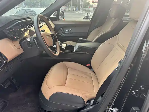 Land Rover Range Rover Sport 2025