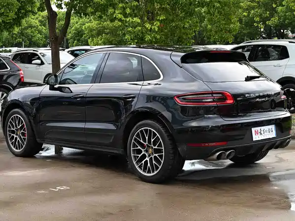 Porsche Macan 2014