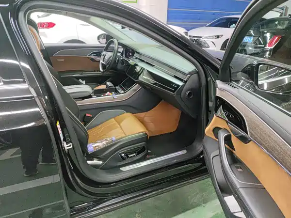 Audi A8 2019