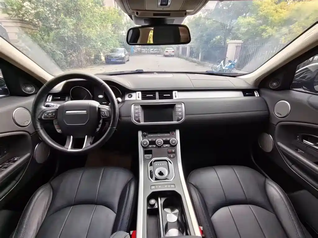 Land Rover Evoque 2017 — фото 8