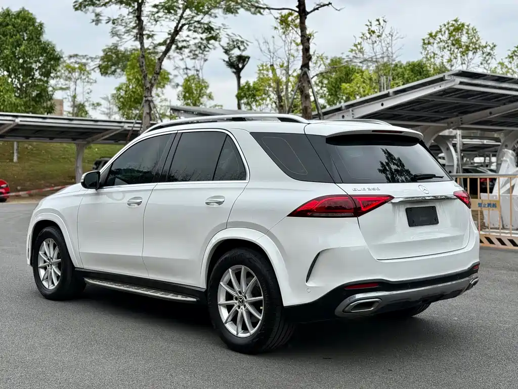 Mercedes-Benz GLE 2019 — фото 12