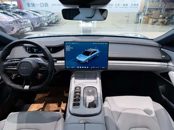 Xiaomi SU7 2024