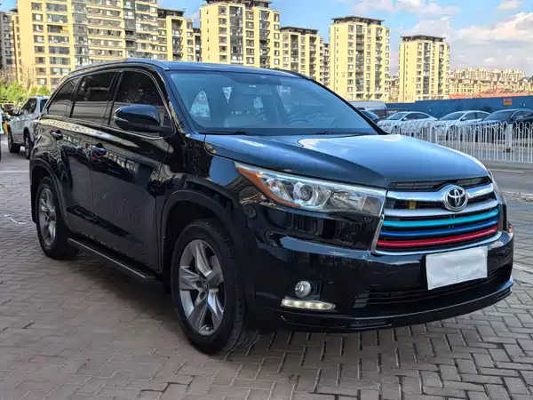Toyota Highlander 2015
